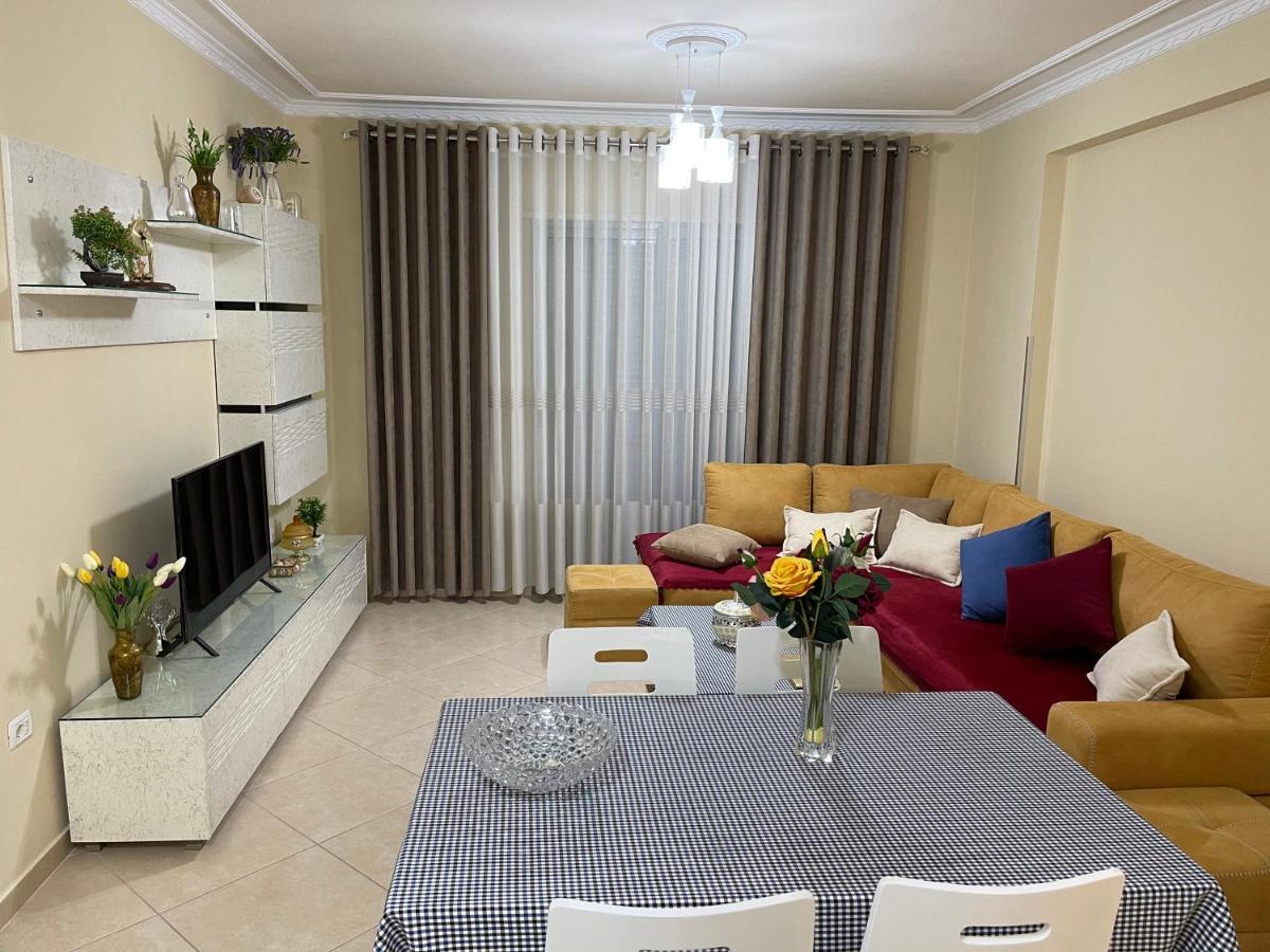 Villa Isabella Vlorë Exteriör bild